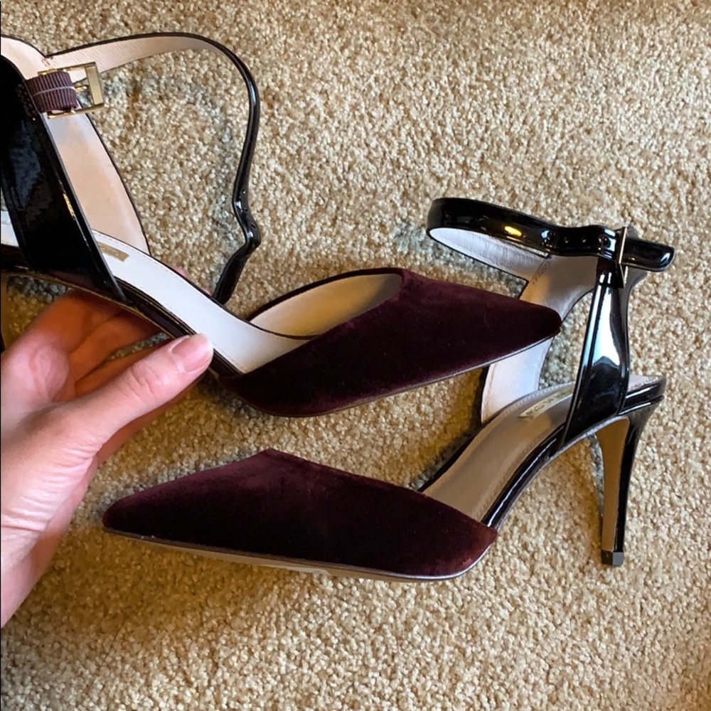 Purple Velvet heels!